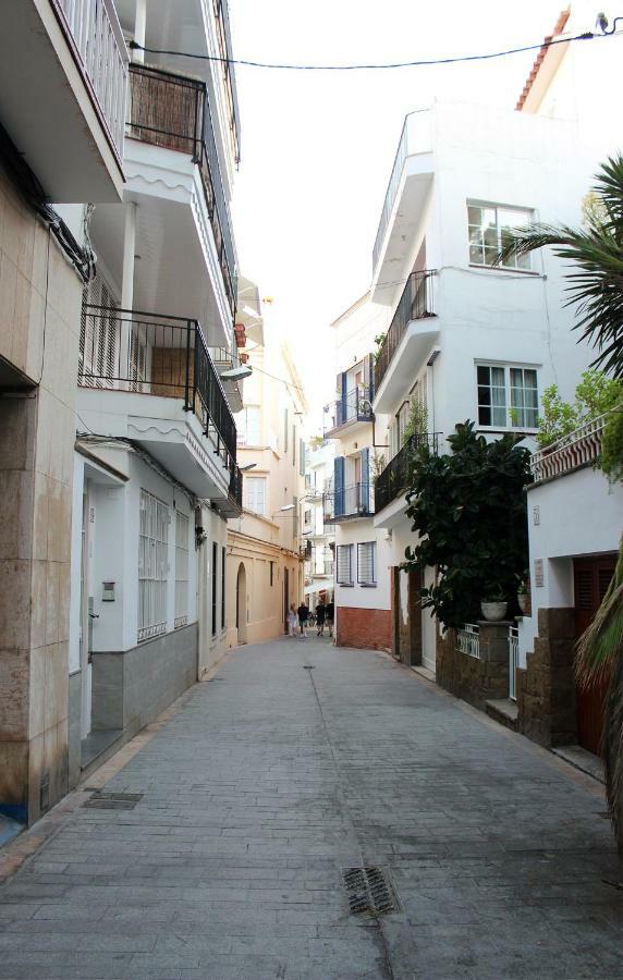 Sitges Atico 2 Min A Playa San Sebastian Apartment Luaran gambar